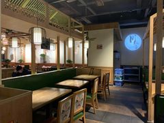 卡座-周麻婆·川式小炒更下饭(武夷山三姑店)