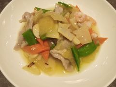 -闫府私房菜·老字号(恒隆店)