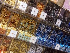 -VENCHI 闻绮(北京国贸商城店)