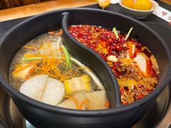 -沸炉重庆老火锅(军事博物馆店)