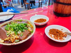-谢老五跷脚牛肉·非遗传承店