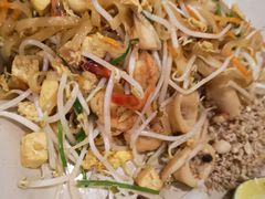 -Thai Market Restaurant( 04 Tran Quoc Toan)