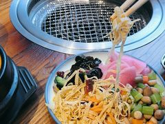 -明洞阿姨·韩式酱蟹烤肉·创意料理(三元桥店)