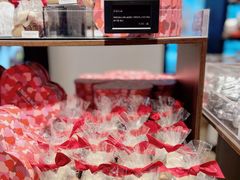 -Laderach 莱德拉(上海环贸iapm店)