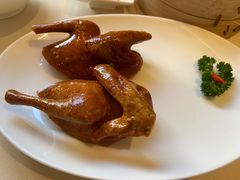 玻璃脆皮乳鸽-利苑酒家(金宝店)