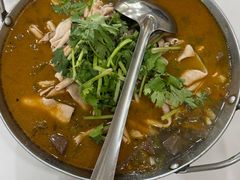 -余杨鸭鸭餐厅