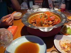 -钳小厨疯味1987肉蟹煲(美一城广场店)