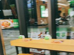 -蒙自源米线大王(宝安尖岗山店)