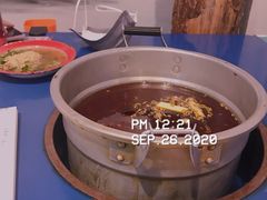 -马路边边 传媒大学店