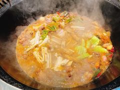 -锅来乐地锅鸡(安亭店)