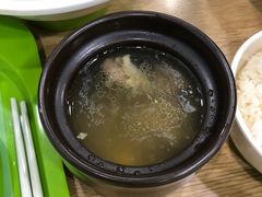 -老乡鸡(亳州路天庆大厦店)