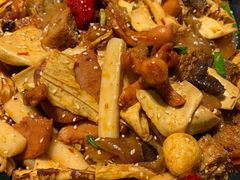 -风光老灶麻辣香锅(大成路翠微百货店)
