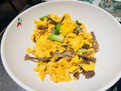 -渔语鱼新川菜Bistro(万象天地店)
