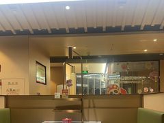 -海底捞火锅(新松江路生日主题店)