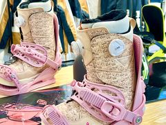 -Hopo Snow 城市滑雪空间(滨江宝龙城店)