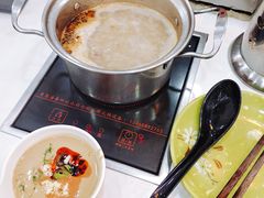 -亿富盛餐饮旋转小火锅(乐客城店)