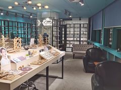 -Trend1881视光·蔡司视觉(领展广场店)