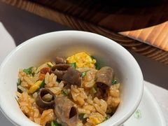 -蚝堡海鲜·威海菜·海肠捞饭·烧烤·亚洲吃蚝公司(幸福门店)