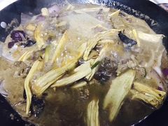 -美兰春记食店·龙舌坡红烧牛肉