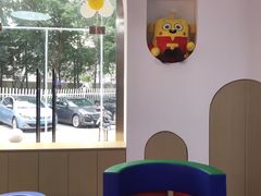 -小门牙好性格托育(北外滩中心)