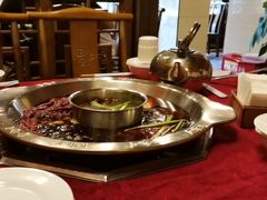 -山城年华老火锅(玉林店)