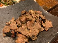 -萨拉伯尔(燕莎友谊商城店)