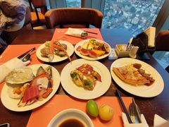 -洲际酒店·地平线全日餐厅HORIZON CAFÉ