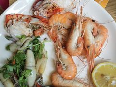 -怡咖啡海鲜自助餐厅(浦东香格里拉店)