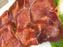 -虾弄弄海派小龙虾·牛羊蝎子火锅