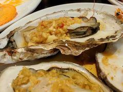 -涨巢·潮玩水疗局