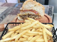 -Burger Double汉堡双倍