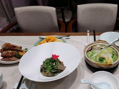 -满江红四季餐厅 · 国家五钻级酒家(新纪元大酒店店)