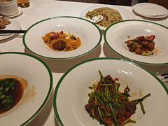 -沁香庭中餐厅·川粤菜(重庆高新假日酒店)