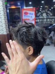 -大人物·男士理发馆