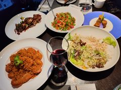 -江上荟·创意中国菜(绿地缤纷城店)