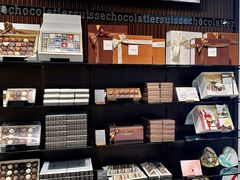 -Laderach 莱德拉(上海环贸iapm店)