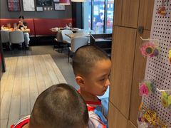 -必胜客(海雅PH店)