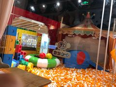 -莫莉哇咔亲子餐厅(乐堤港店)