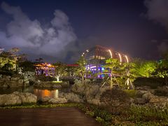 -上海滴水湖皇冠假日酒店