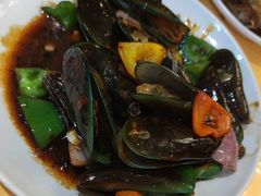 -鹏城人家海鲜酒家·23年老字号(较场尾店)