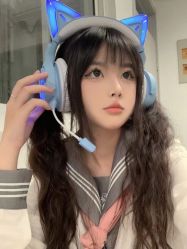 -苑苑发型设计