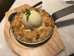 -港丽餐厅(高德置地店)