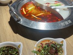 -彤德莱牛肉火锅(双港店)