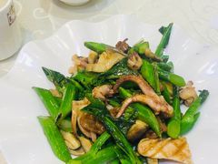 芥蓝吊片牛肉-凤城礼记鱼翅海鲜酒家(新马路总店)