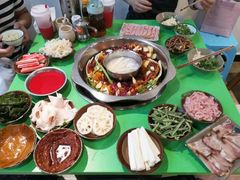 -周幺妹重庆老火锅(银泰城总店)