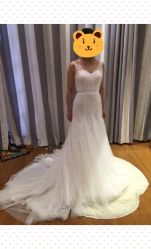 -Flora婚纱礼服定制租赁店