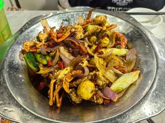 -休记光头香辣蟹干锅店(衣冠庙店)