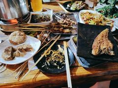 -海拉尔碳烤羊腿烤鸽子(吕营店)