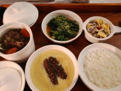 -杰爱月子护理中心