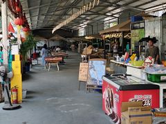 -光头佬室内钓虾场·烧烤·团建·亲子(中山八路店)